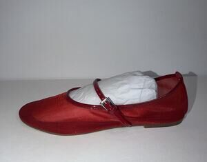 Steve Madden Women’s Red Mary Jane Flats Buckle Strap Round Toe Size 6.5